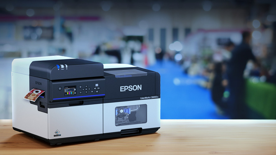 Epson z nowością ColorWorks C8000 na Warsaw Pack 2025 – rzut oka na przyszłość druku etykiet