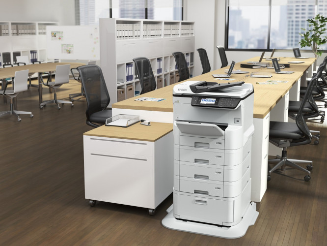 1920_wf-86xx-lifestyleimages-1-5