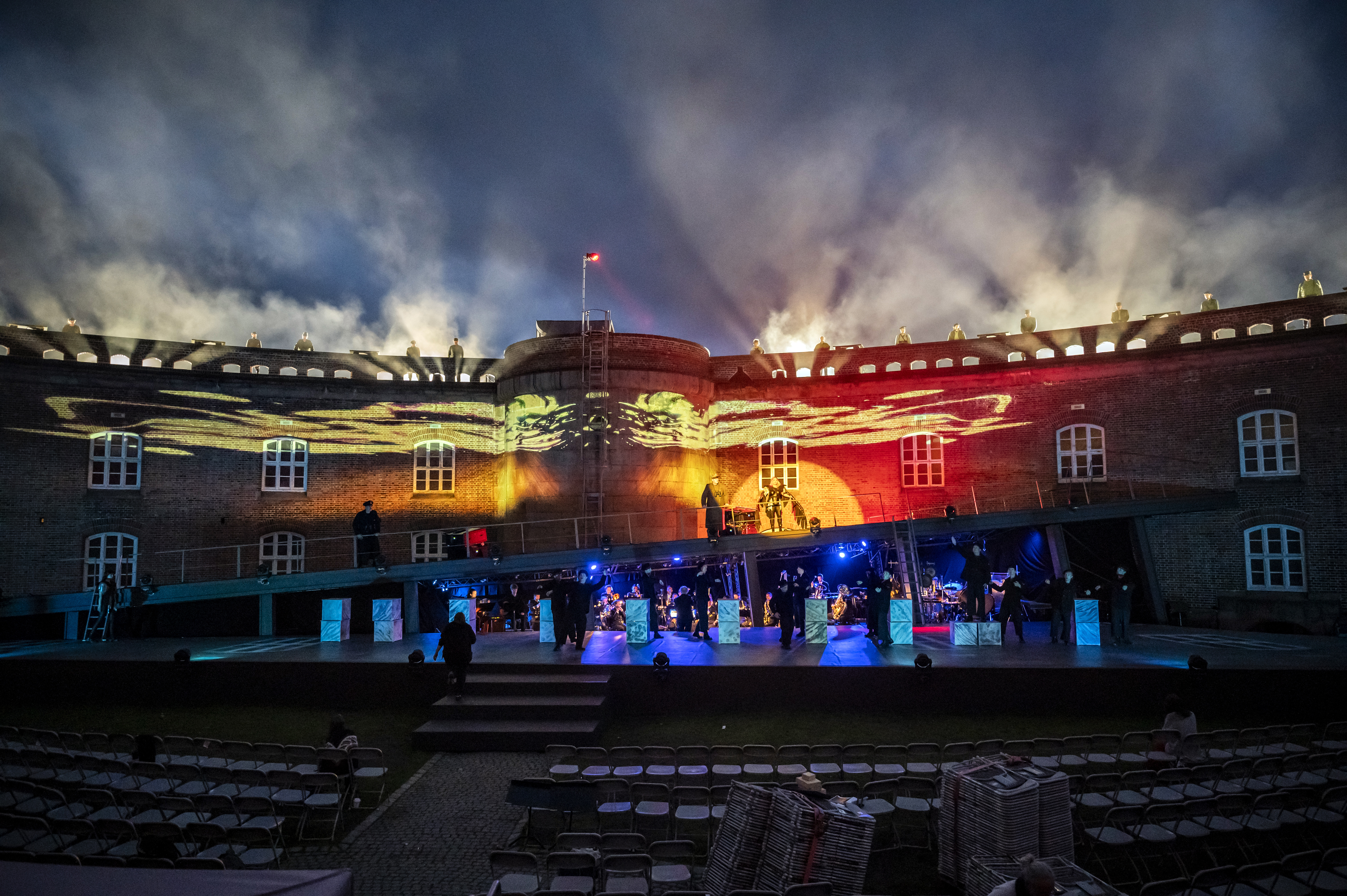 Oscarsborg med Epson projeksjonsteknologi