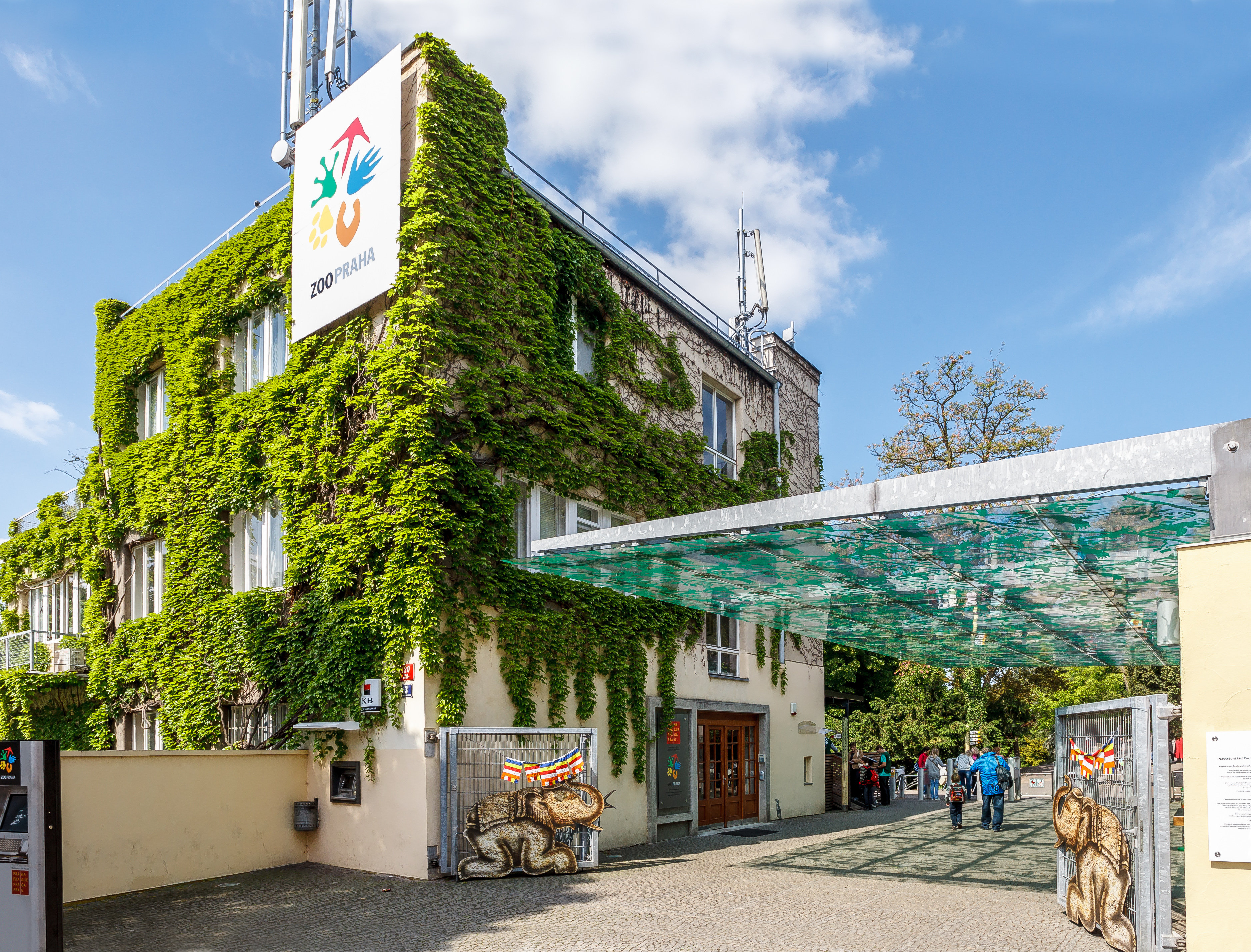 vchod do Zoo Praha