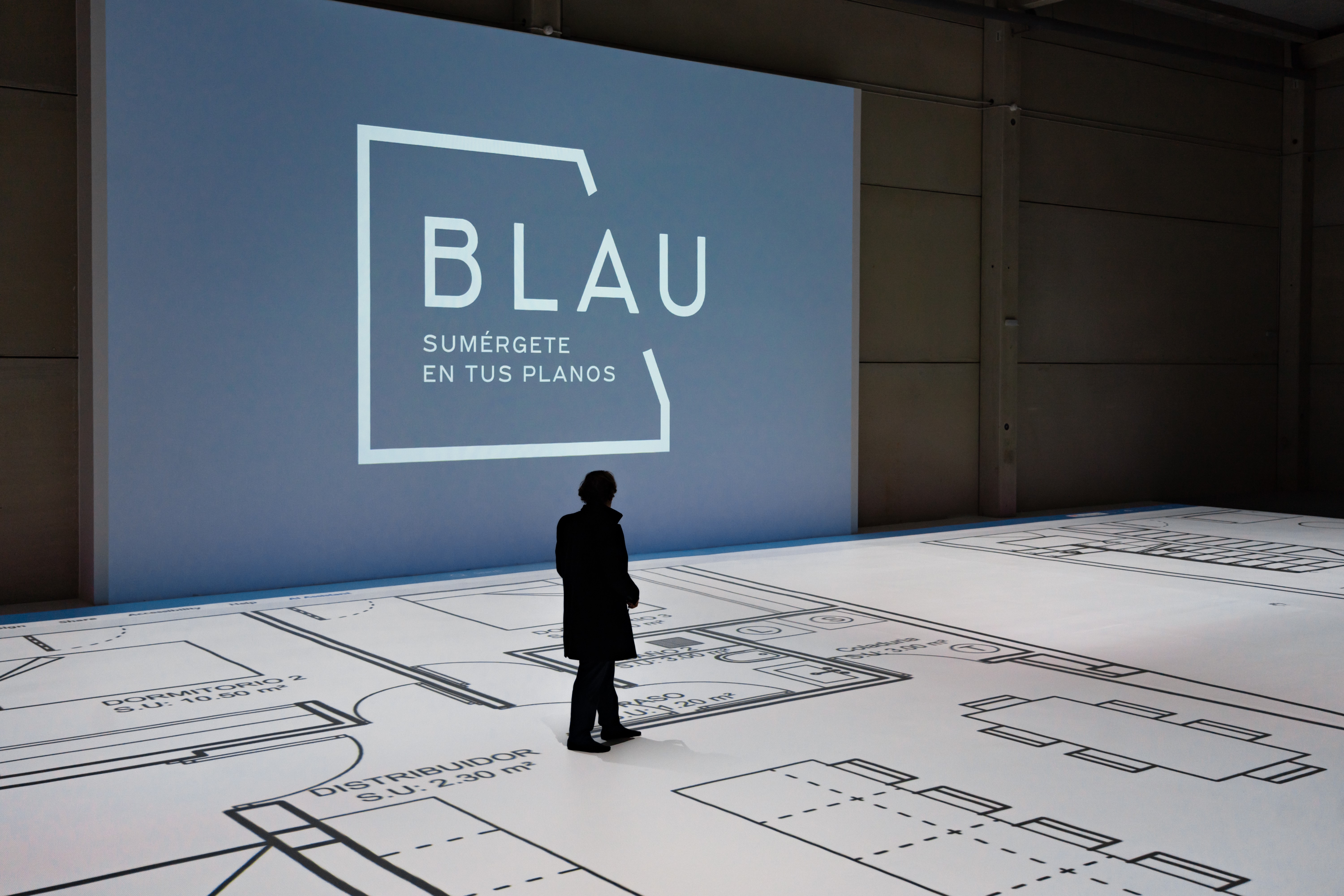 Blau: experiencia inmersiva funcional para arquitectura y diseño