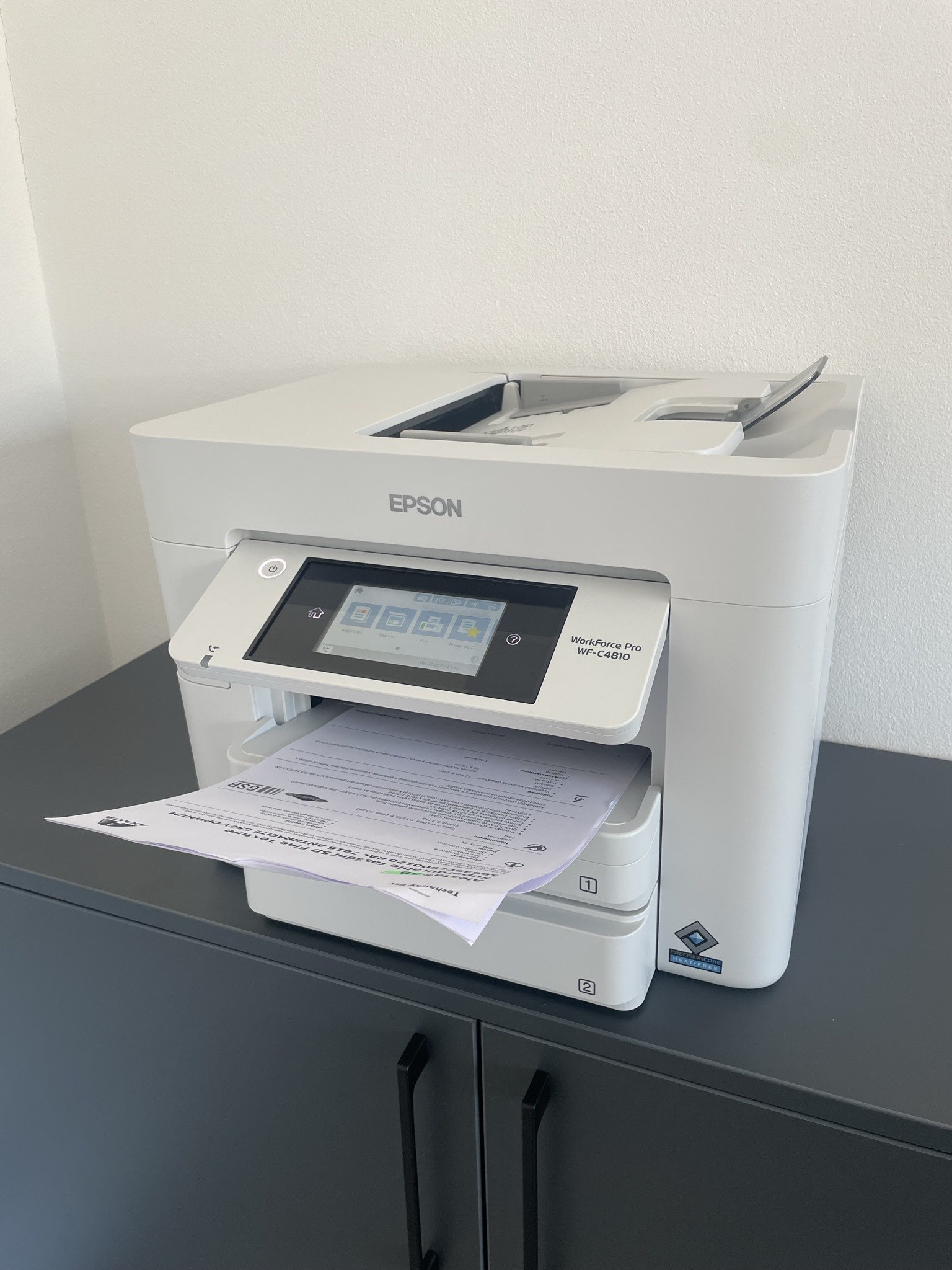 Tisk dokumentů, grafických návrhů i projekci má v Alumixu na starost Epson
