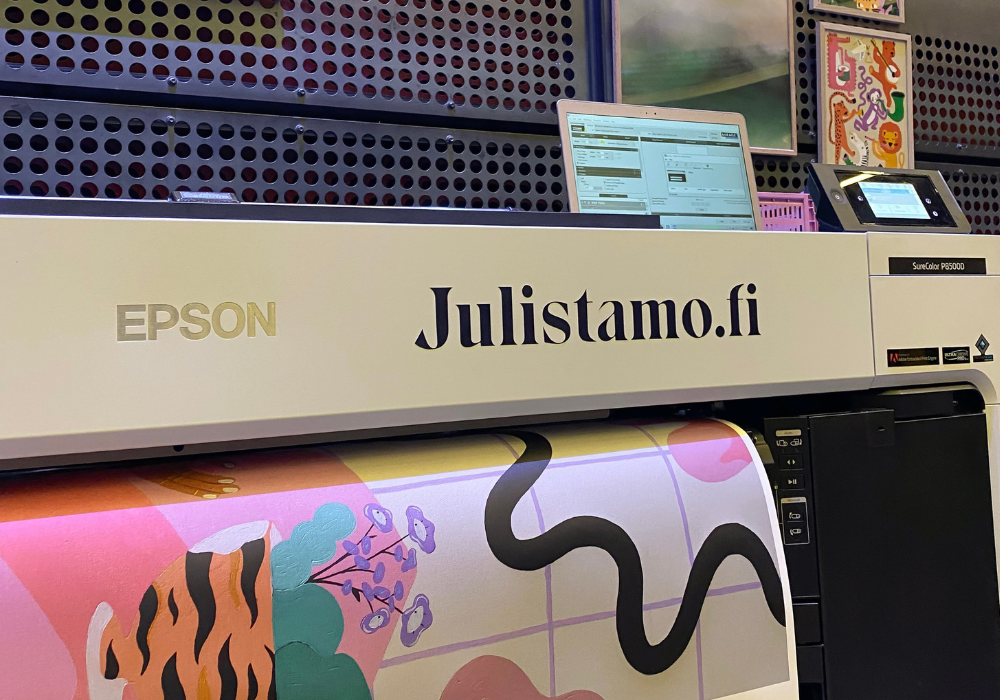 Epson x Julistamo: Kotimaista taidetta ja korkeatasoista painotyötä