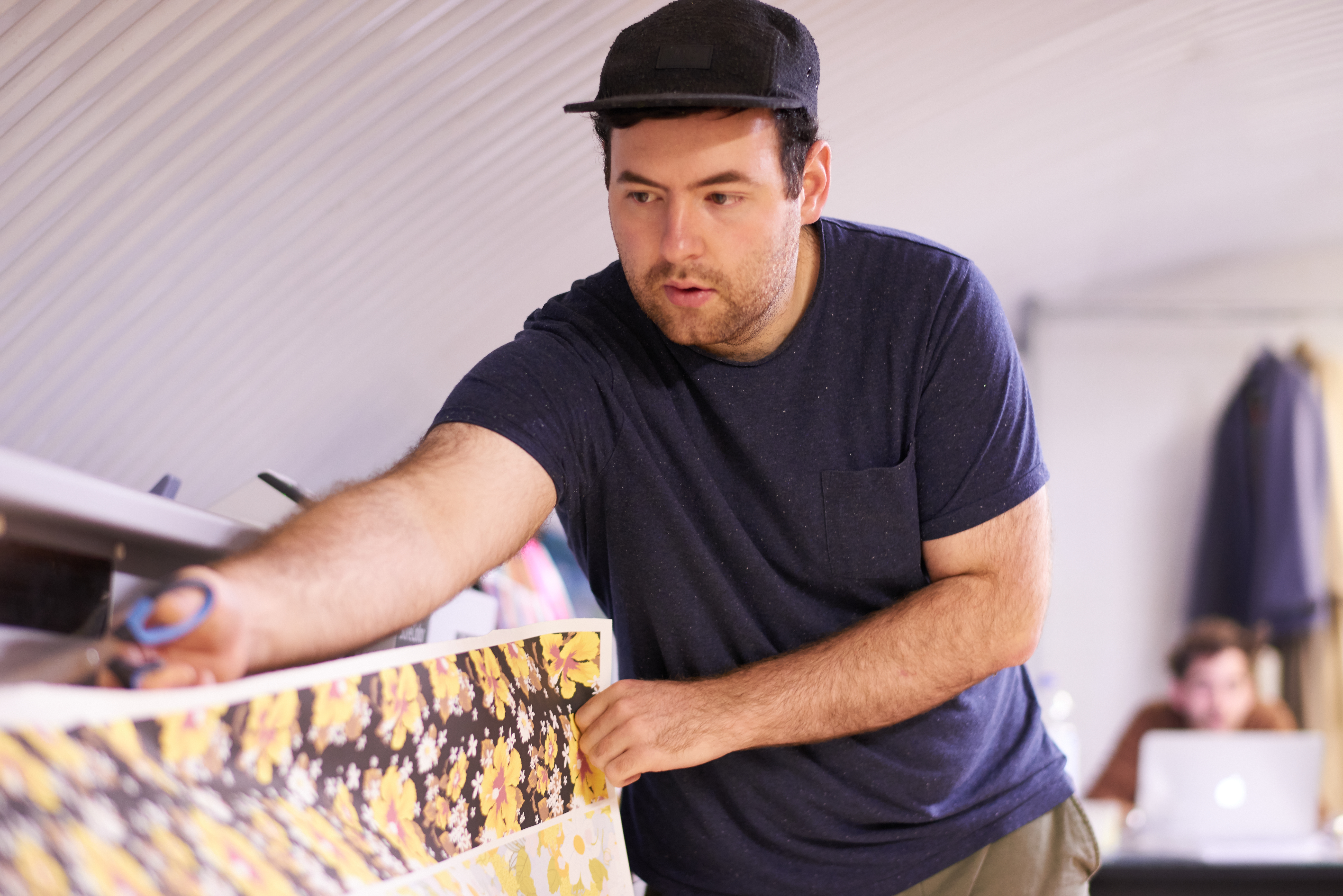 richard.quinn-in-production-with-his-surecolor-sc-f9200.01_5