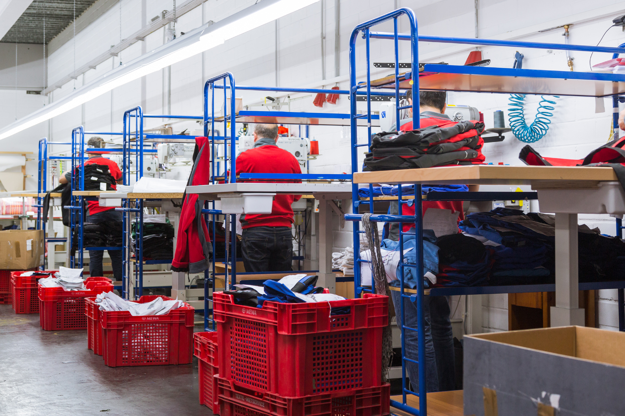 tailor-service-1-mid